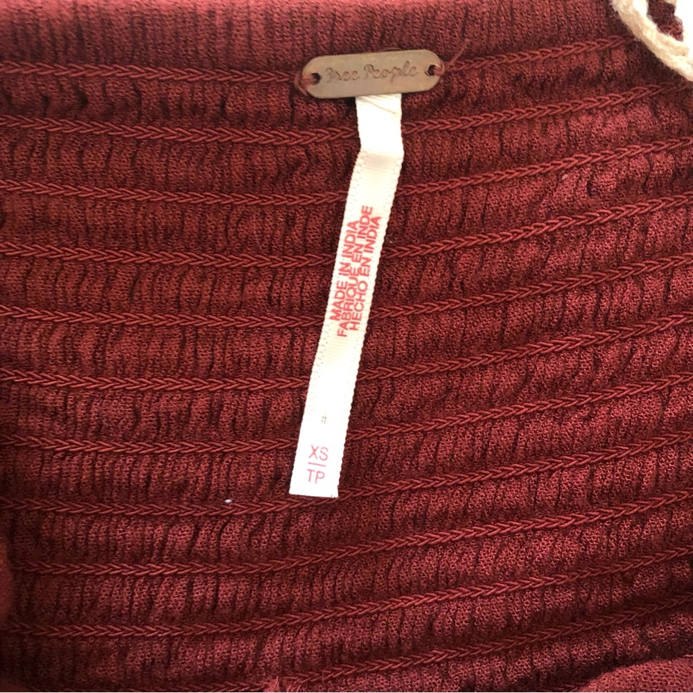 Tops: bundle 3 or more for 50% off! EUC Free People ruffle halter wrap top - Picture 9 of 12